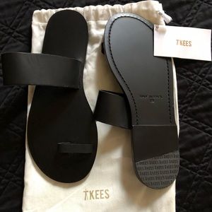Tkees Women’s Sandal Size 7
